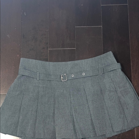 Zara size Large Gray Pleated Women's Skirt - Picture 5 of 10